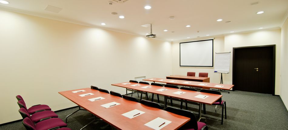 Конференц-сервіс: Троїцька