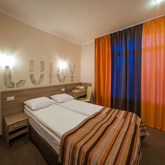 Фото категорії номера готелю Raziotel Київ (м. Бориспільська)