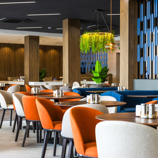 Фото ресторану / бару готелю Optima Collection Miramar Чорноморськ