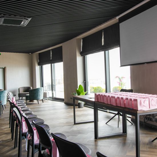 Фото конференц-сервісу готелю Optima Collection Miramar Чорноморськ