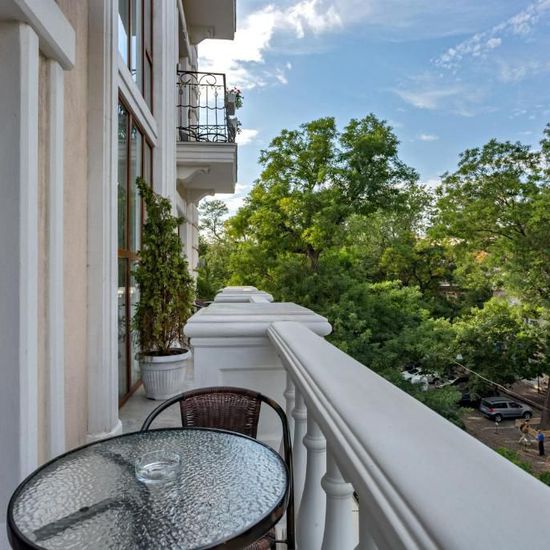 Hotel photo Alliance City Boutique Hotel California