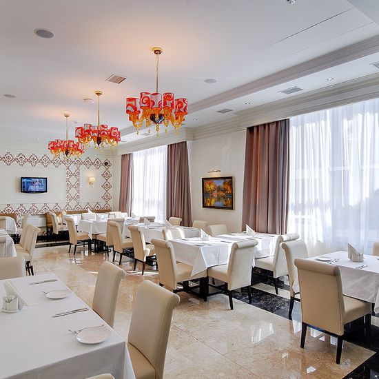 Restaurant photo Optima Collection Troitska