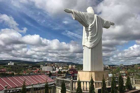 Statue of Christ the Savior