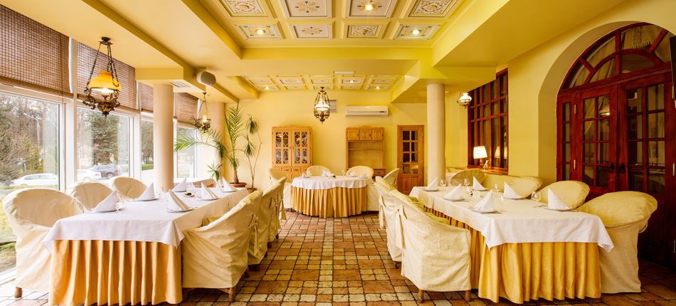 Готель Буковина